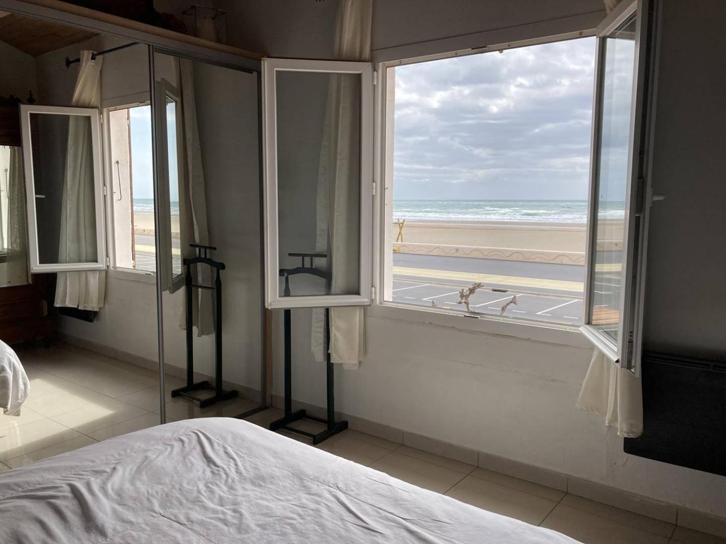 Villa En Front De Mer Narbonne-Plage Εξωτερικό φωτογραφία